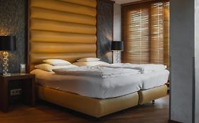 Anna Hotel